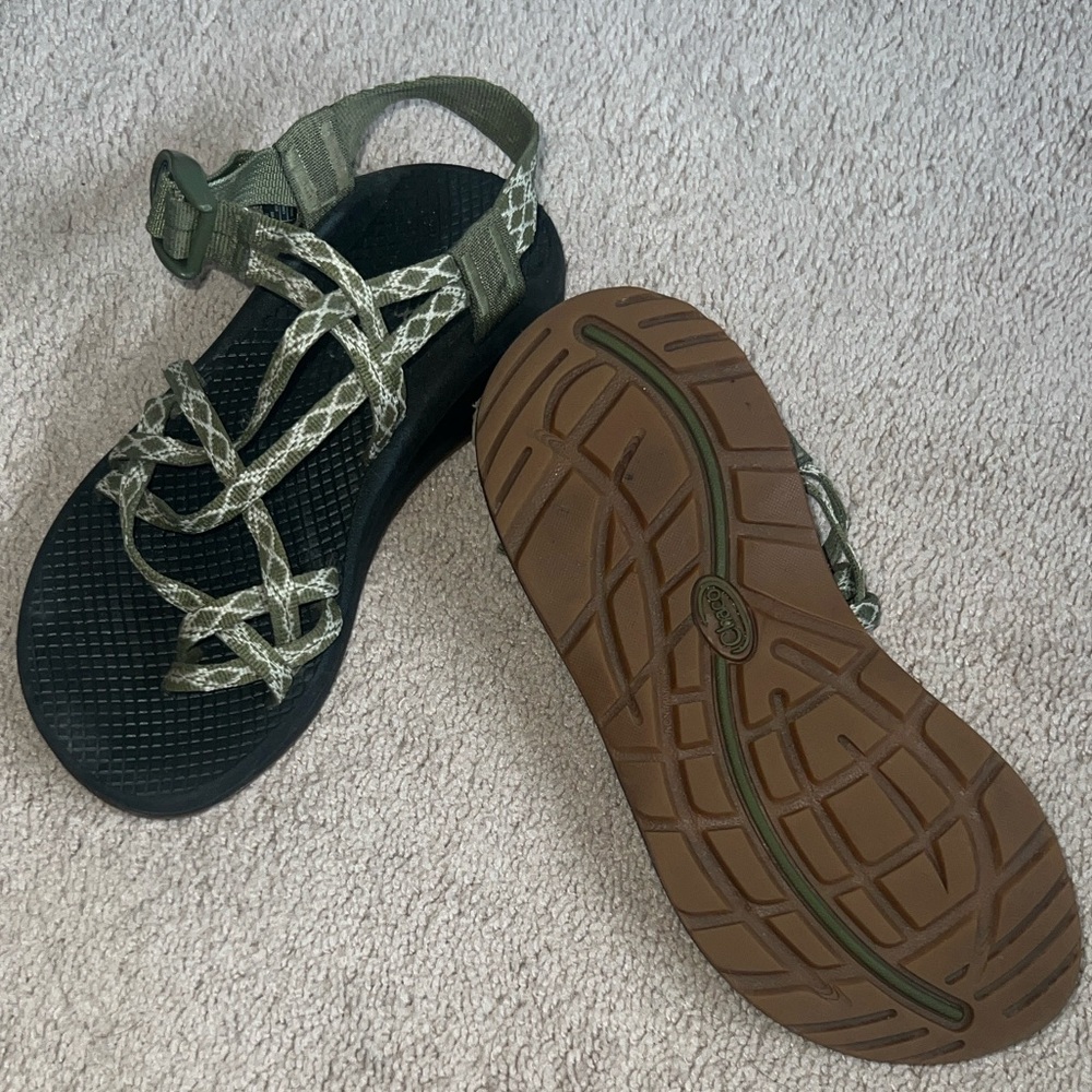 Olive Green Strappy Outdoor Women's Sandals